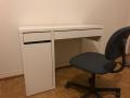 A vendre : Bureau MICKE et chaise IKEA 