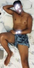 Bel homme métisse latino chaud 